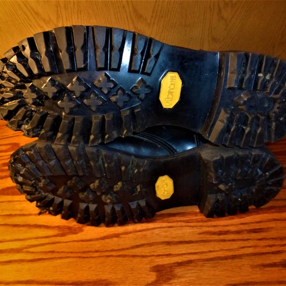 GORILLA SHOE MENS BLACK BOOTS - Picture 5 of 8